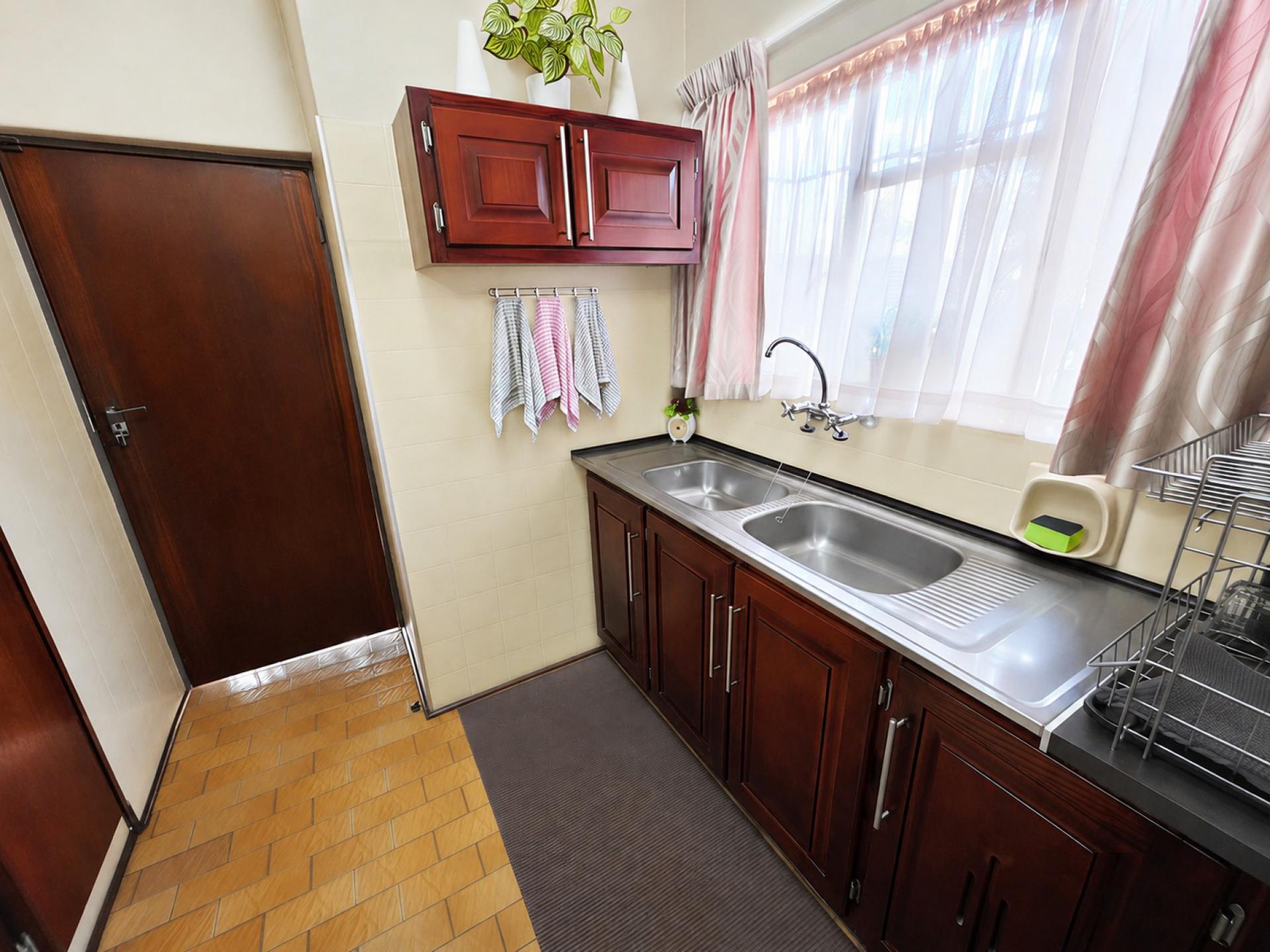  of property in Rooihuiskraal