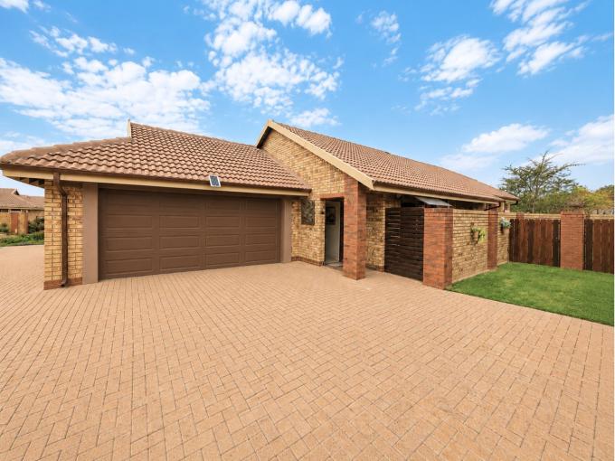 3 Bedroom Retirement Home for Sale For Sale in Montana Tuine - MR715294
