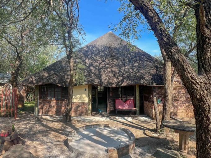 House for Sale For Sale in Marloth Park - MR715297