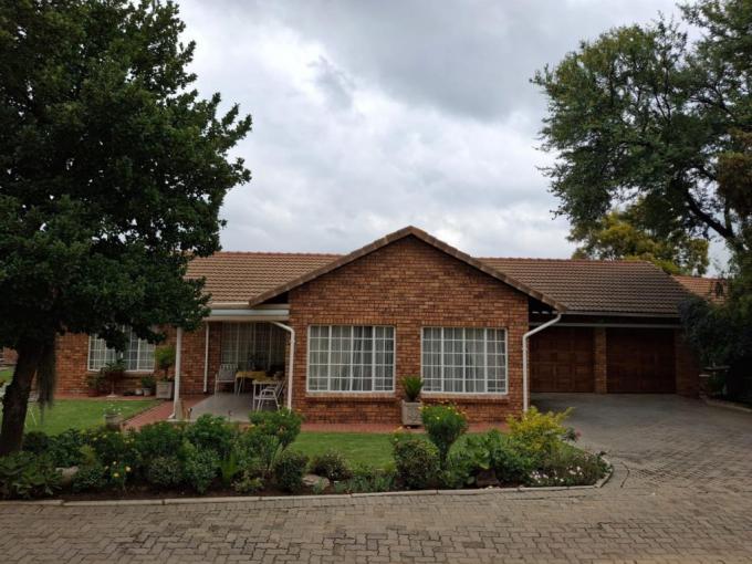 2 Bedroom House for Sale For Sale in Schoemansville - MR715313