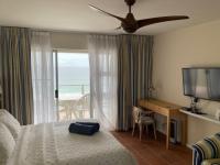  of property in Bloubergstrand