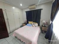  of property in Amanzimtoti 