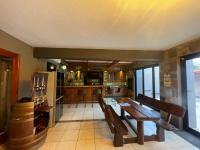  of property in Bendor