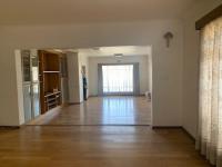  of property in Mondeor