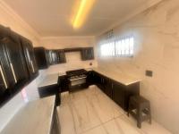  of property in Bassonia