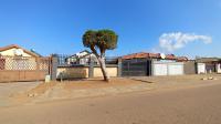 Front View of property in Soshanguve