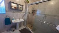 Bathroom 2 of property in Stilfontein