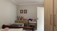 Bed Room 1 - 11 square meters of property in Clayville