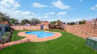 Swimming Pool of property in Wilgeheuwel 