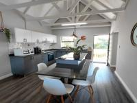  of property in Kloof 