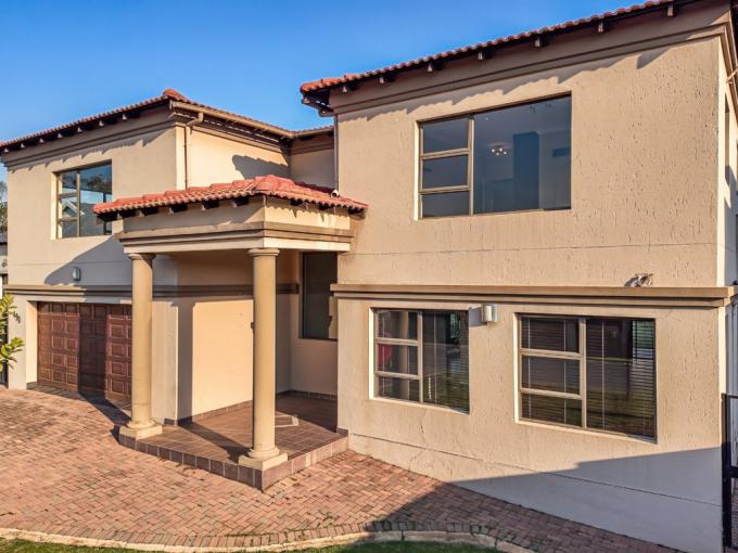 3 Bedroom House for Sale For Sale in Hartbeespoort - MR715488