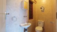 Guest Toilet - 3 square meters of property in Heatherview