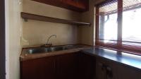 Scullery - 4 square meters of property in Heatherview