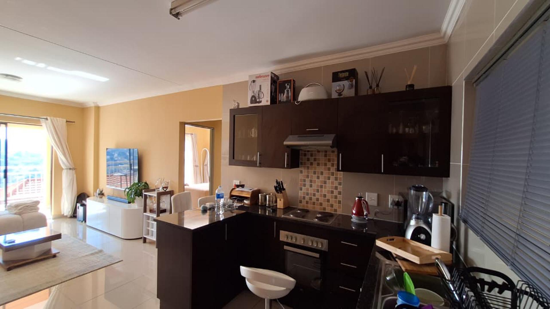 Kitchen - 14 square meters of property in Winchester Hills