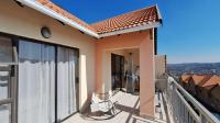 Balcony - 27 square meters of property in Winchester Hills