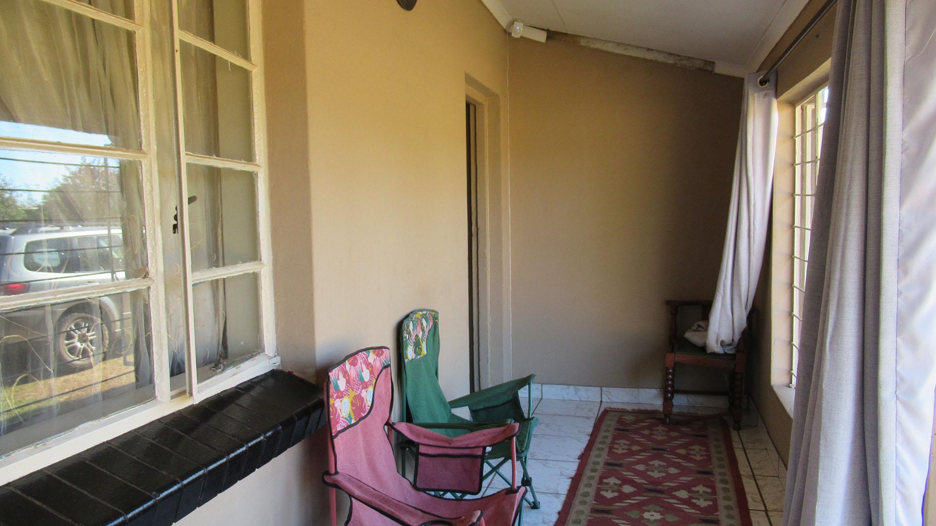 Spaces - 9 square meters of property in Randfontein
