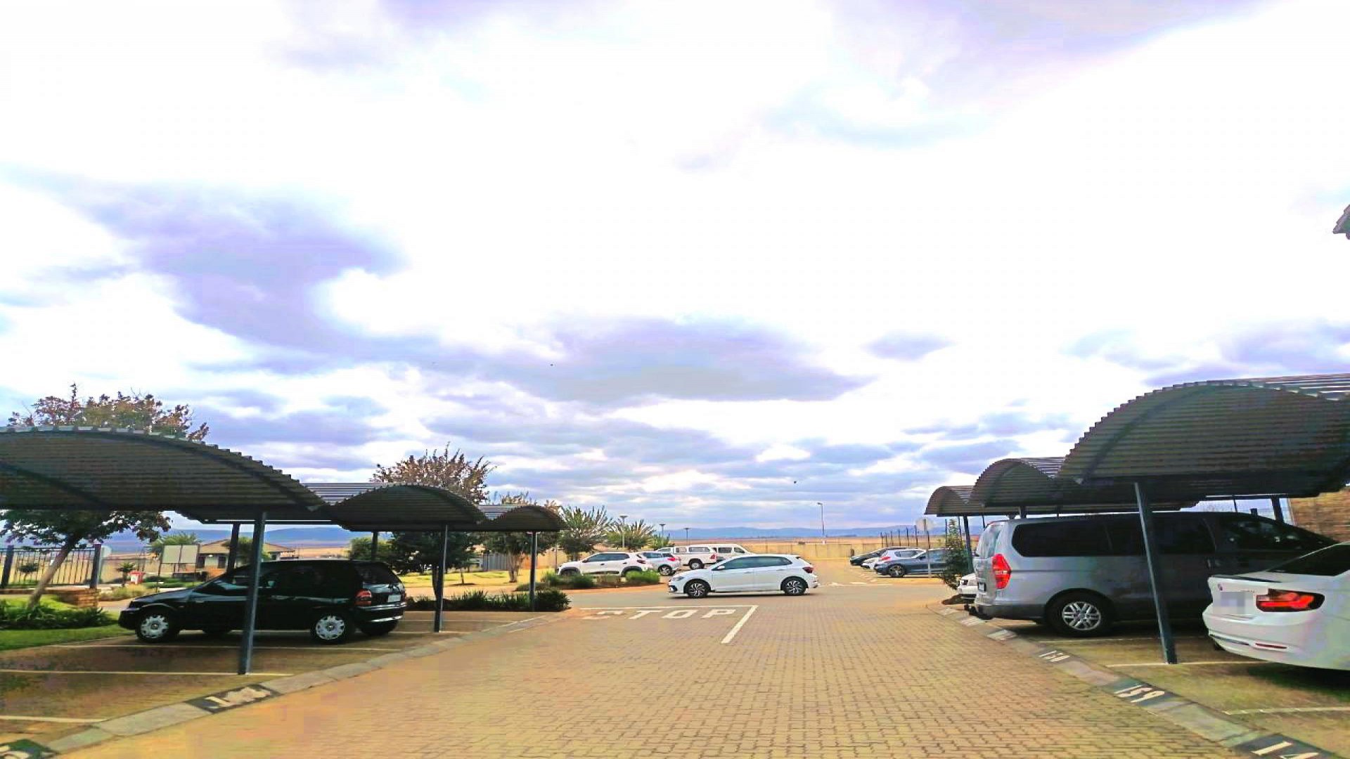 Carport  of property in Sky City