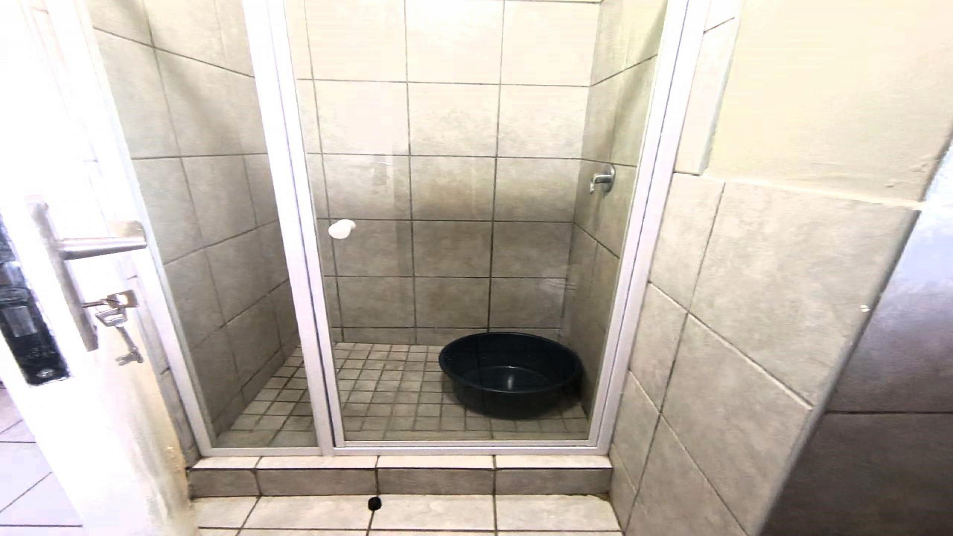 Bathroom 1 of property in Sky City