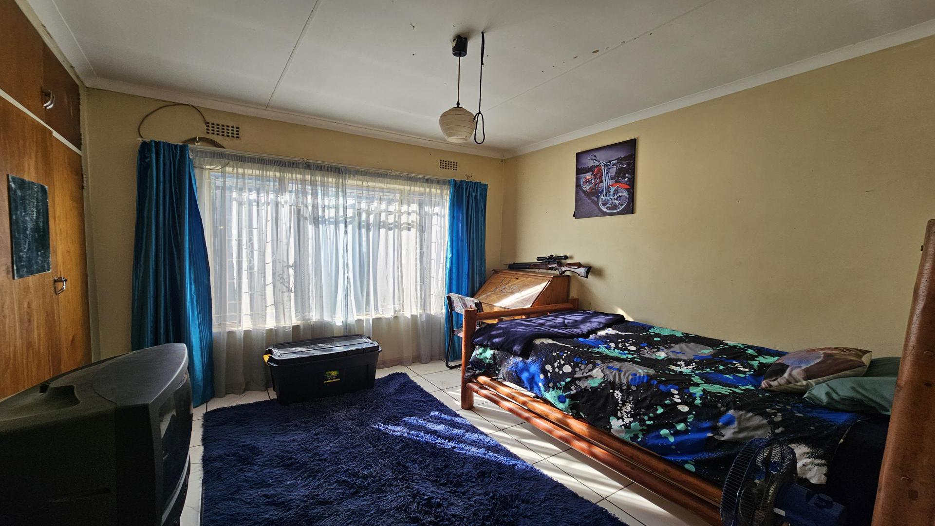 Bed Room 3 of property in Brits