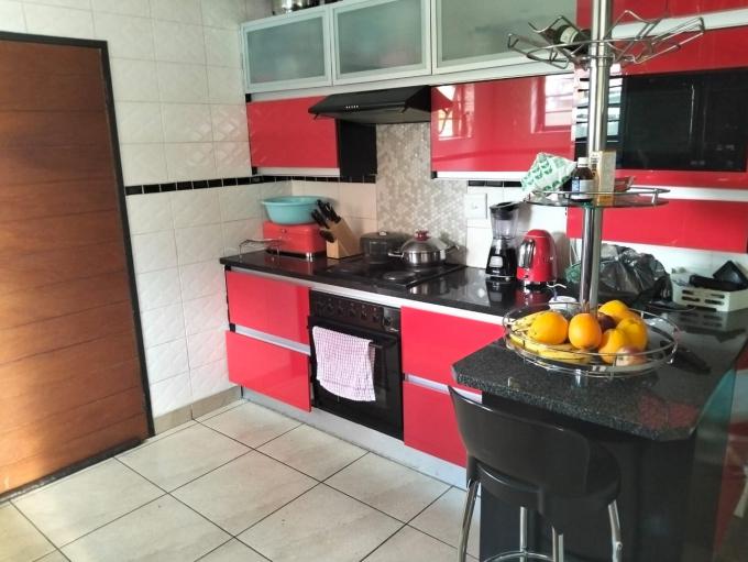 4 Bedroom House for Sale For Sale in Albertsdal - MR715518