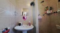 Bathroom 1 of property in North Riding