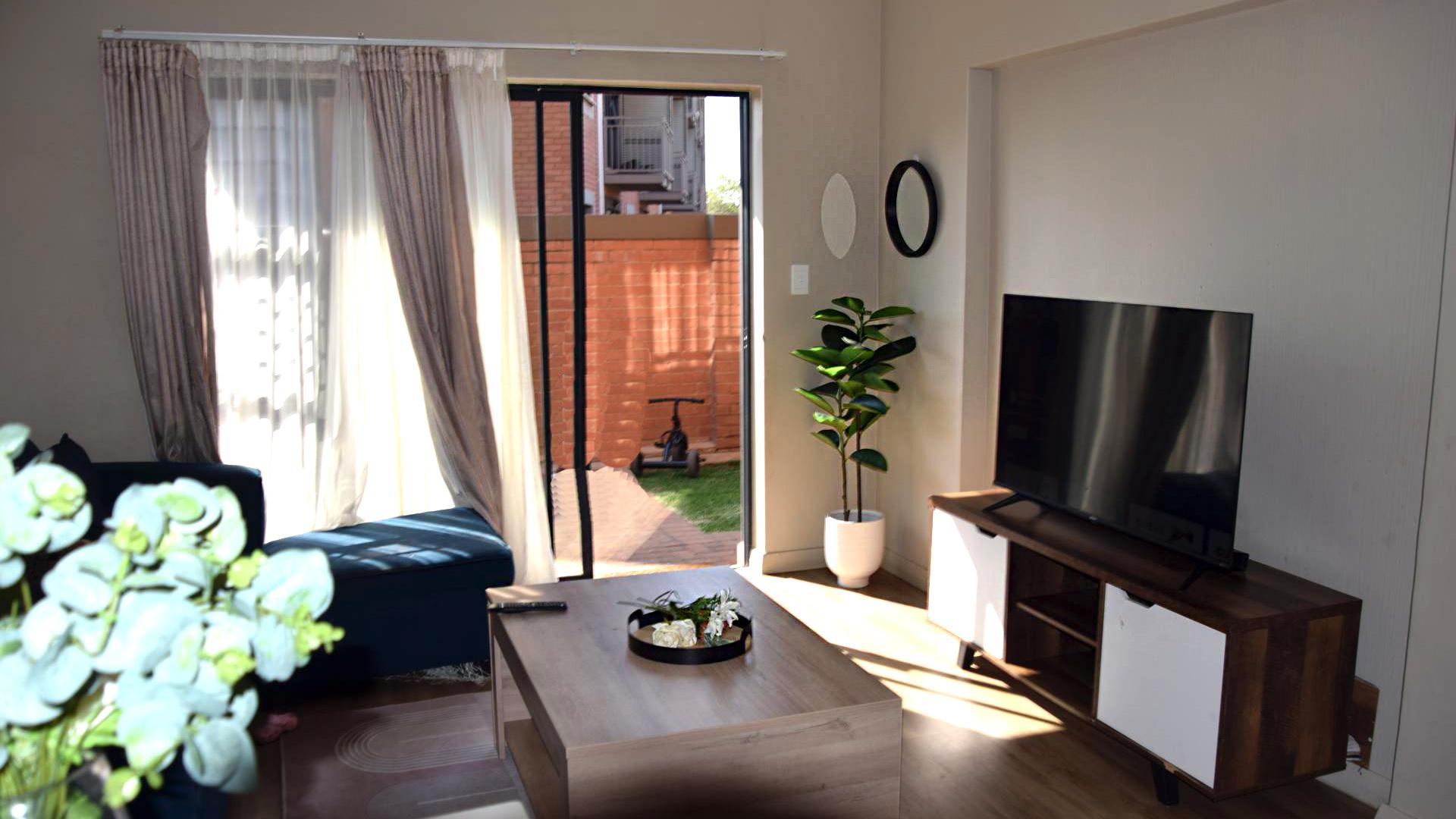 Lounges of property in Kameeldrift