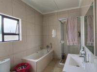  of property in Lilianton