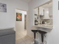  of property in Bassonia