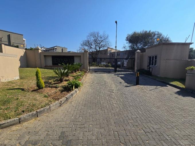 2 Bedroom Apartment for Sale For Sale in Buccleuch - MR715584