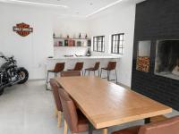  of property in Bendor