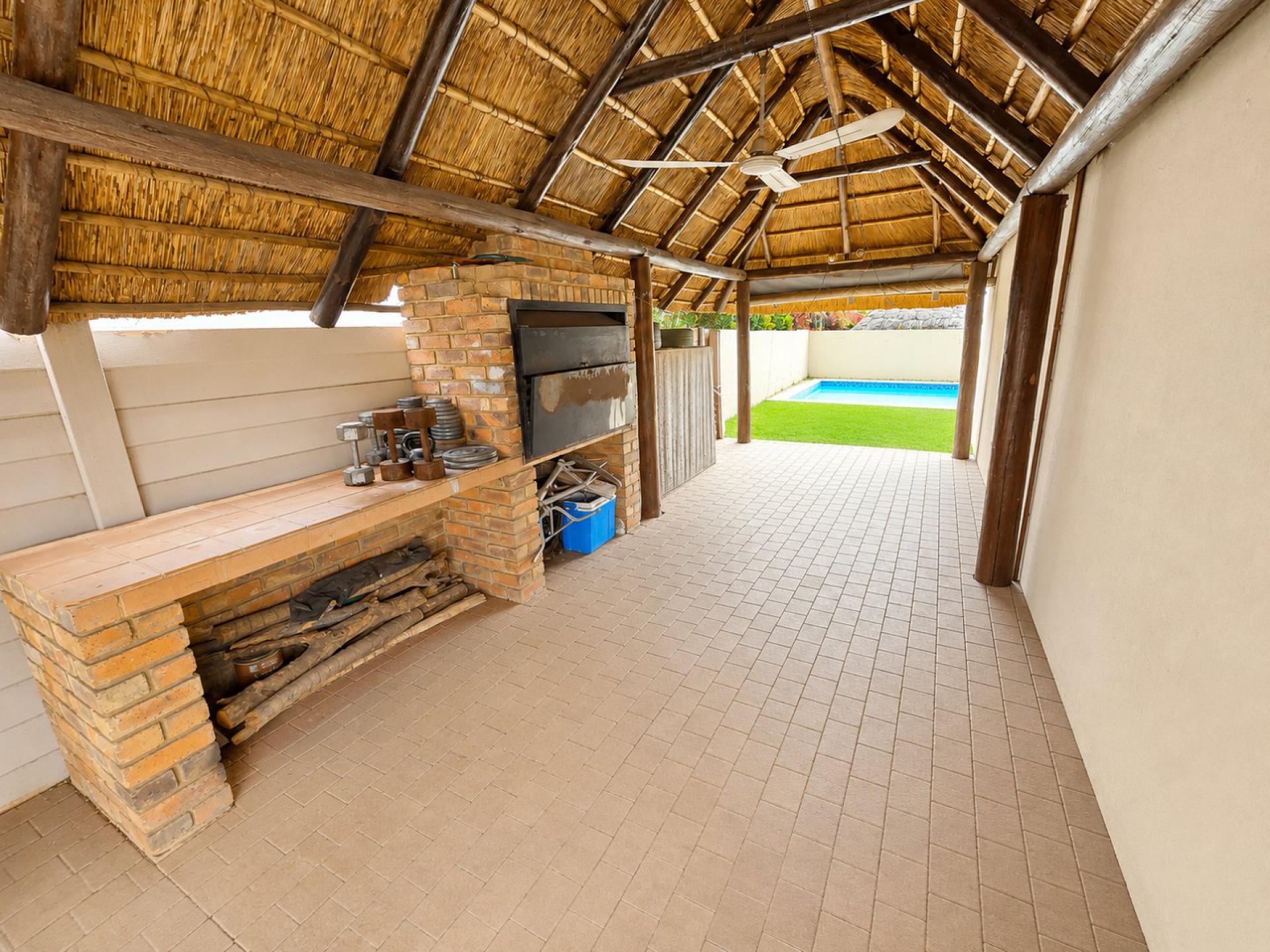  of property in Montana Tuine