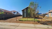 Front View of property in Savanna City