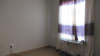 Bed Room 1 - 12 square meters of property in Savanna City