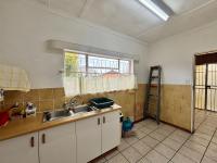  of property in Parys