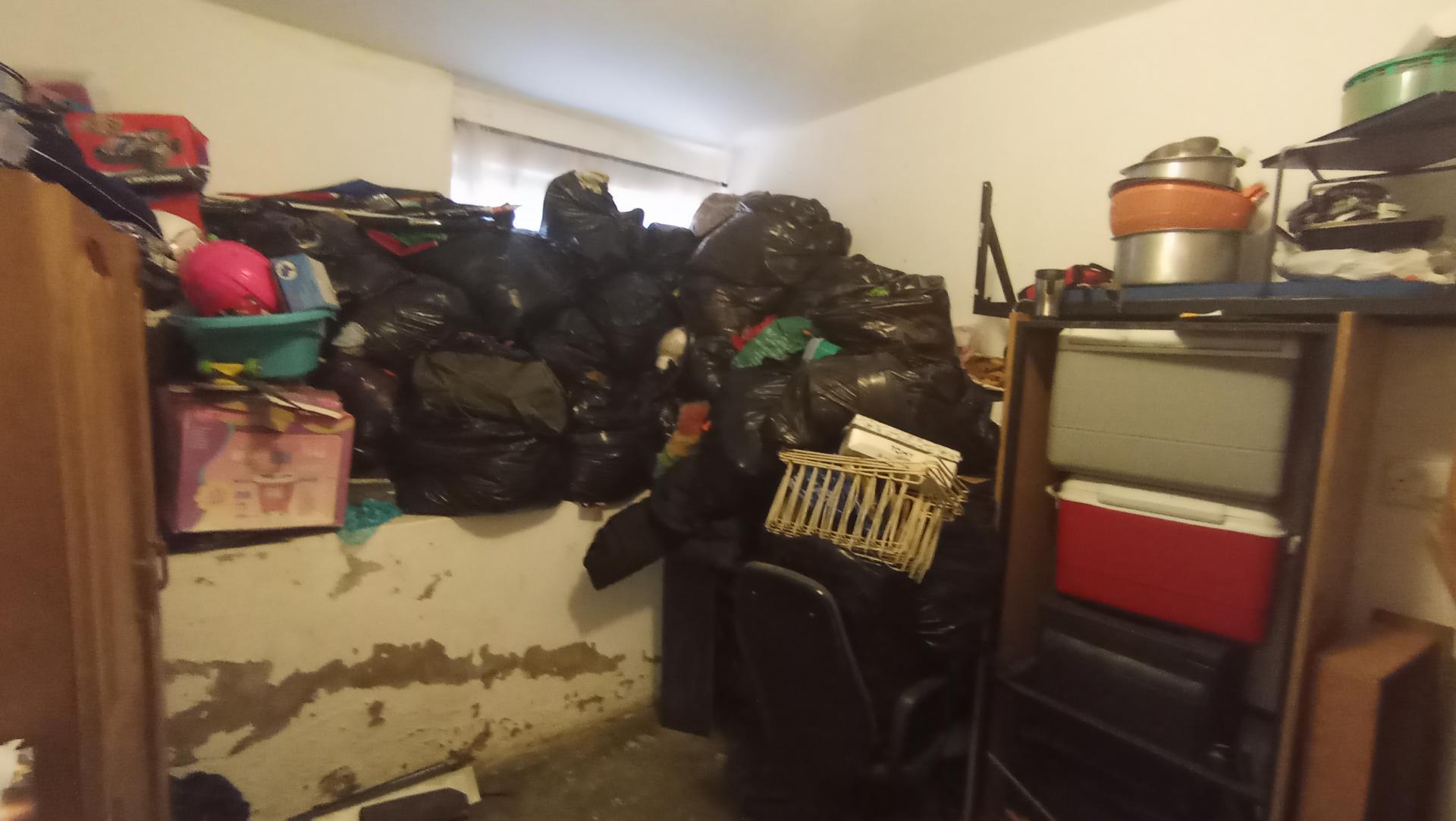Bed Room 4 - 10 square meters of property in La Mercy