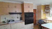 Kitchen of property in La Mercy