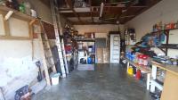 Garage - 27 square meters of property in La Mercy