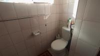 Main Bathroom - 4 square meters of property in La Mercy