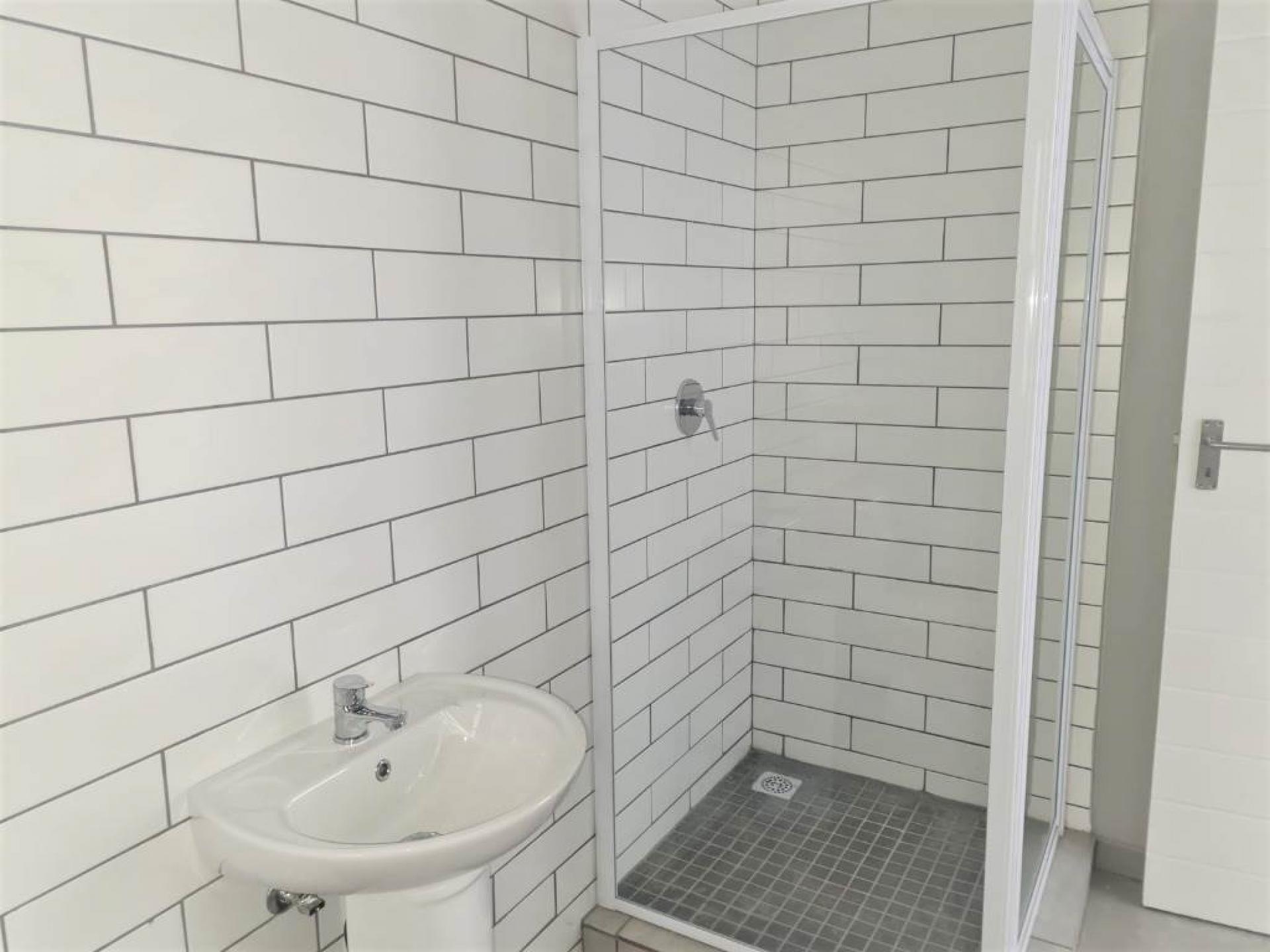  of property in Glen Marais