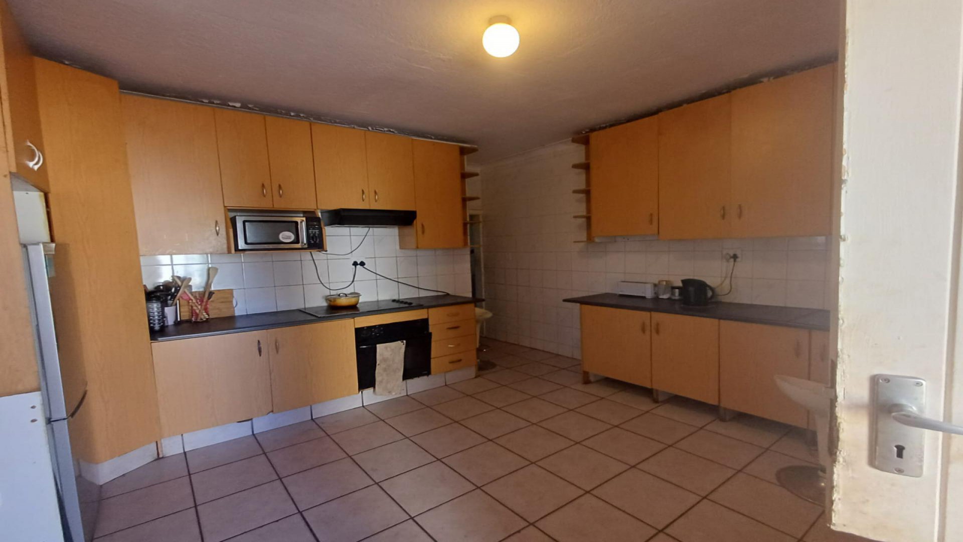 Kitchen - 22 square meters of property in Kenilworth - JHB