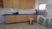Kitchen - 22 square meters of property in Kenilworth - JHB