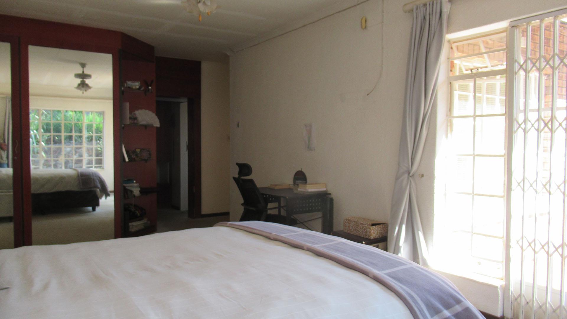 Main Bedroom - 45 square meters of property in Mulbarton