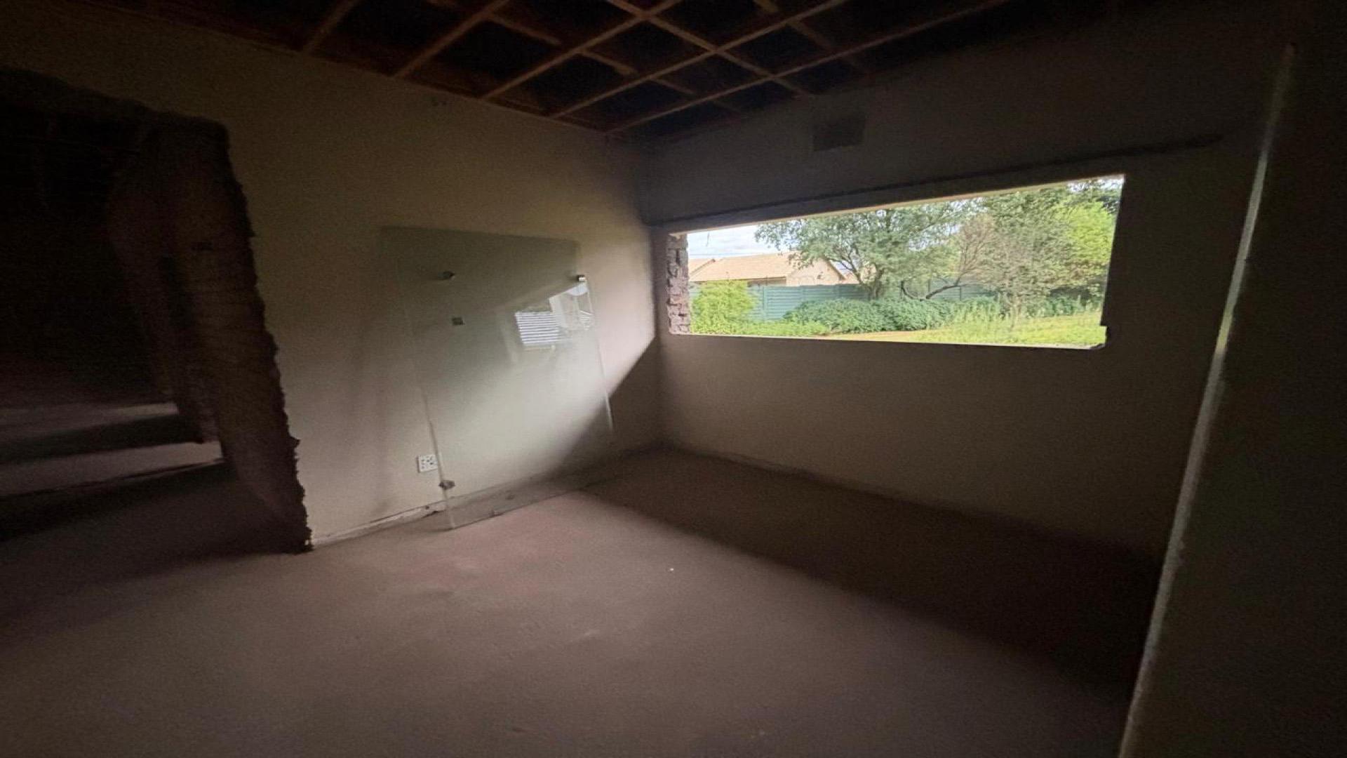 Spaces of property in Rynfield