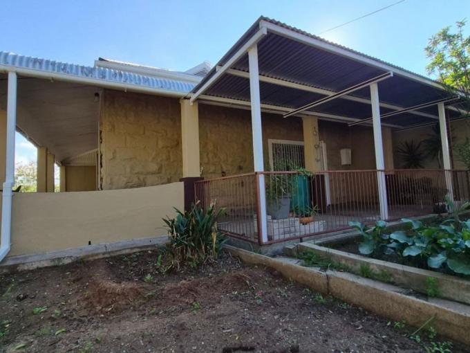 3 Bedroom House for Sale For Sale in Oudtshoorn - MR715800