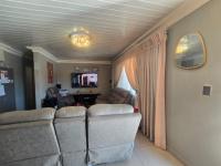 of property in Bendor