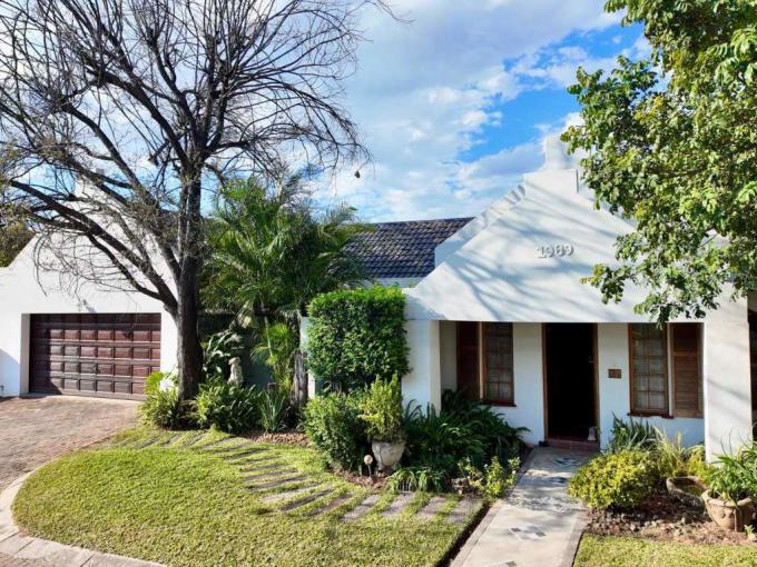 3 Bedroom Simplex for Sale For Sale in Protea Park (North West) - MR715820