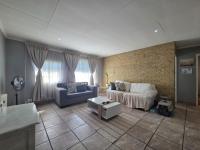 2 Bedroom 1 Bathroom Flat/Apartment for Sale for sale in Verwoerdpark
