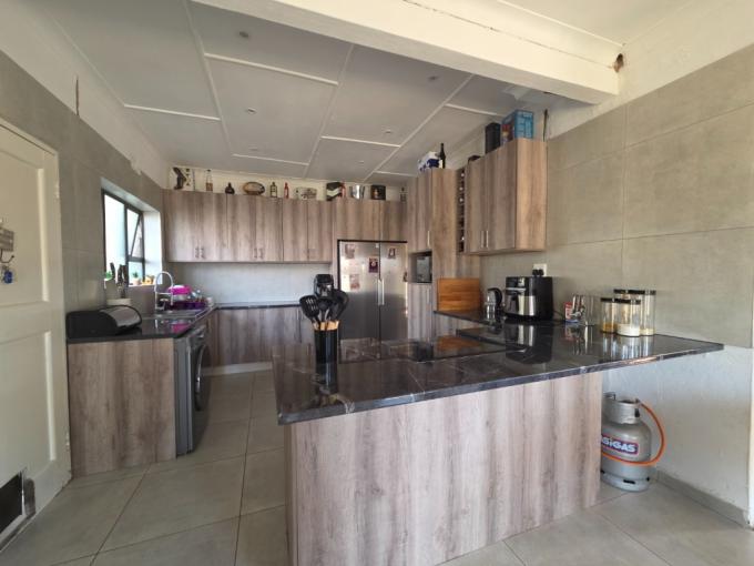 3 Bedroom House for Sale For Sale in Alberton - MR715837