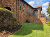 2 Bedroom 2 Bathroom Flat/Apartment for Sale for sale in Albemarle