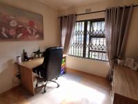  of property in Glenvista